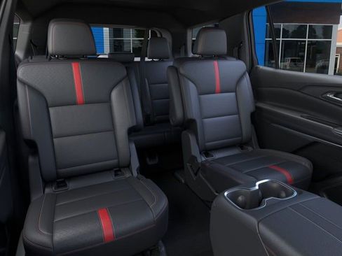 New 2026 Chevrolet Traverse RS image 17