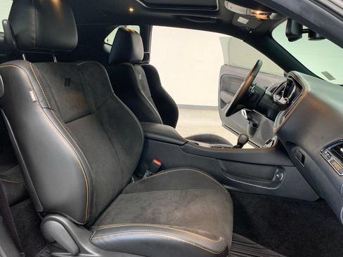 Used 2023 Dodge Challenger R/T Scat Pack RWD image 5