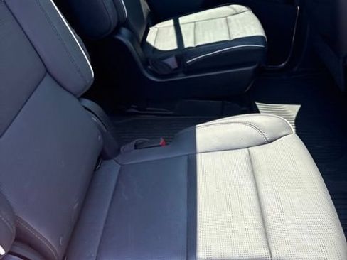 Used 2025 Cadillac Escalade Sport w/ Touring Package AWD/4WD image 38