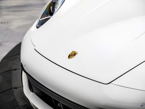 Used 2020 Porsche 911 Carrera RWD image 26