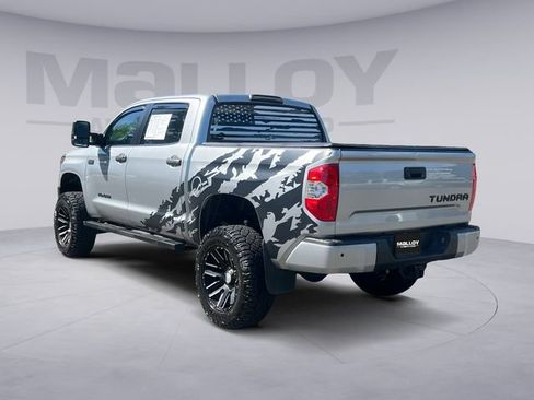 Used 2019 Toyota Tundra Limited w/ Limited Premium Package AWD/4WD image 3