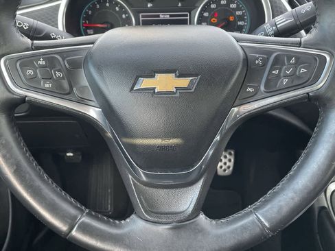 Used 2016 Chevrolet Malibu LT image 10