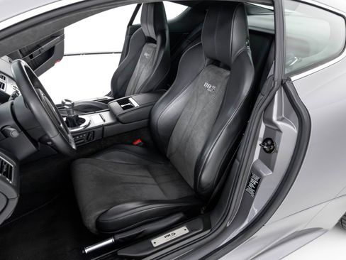 Used 2009 Aston Martin DBS Coupe image 14