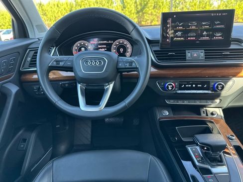 Used 2022 Audi Q5 2.0T Premium Plus image 12