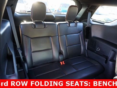 Certified 2023 Ford Explorer ST-Line w/ Class IV Trailer Tow Package image 18