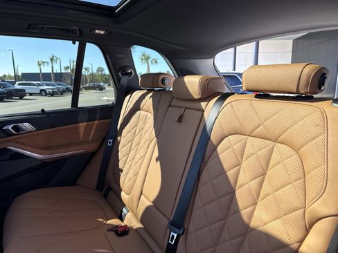 Used 2025 BMW X5 M60i image 16