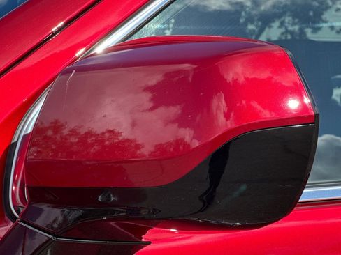 Used 2024 GMC Yukon SLT image 53