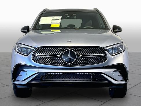 New 2026 Mercedes-Benz GLC 300 4MATIC image 2