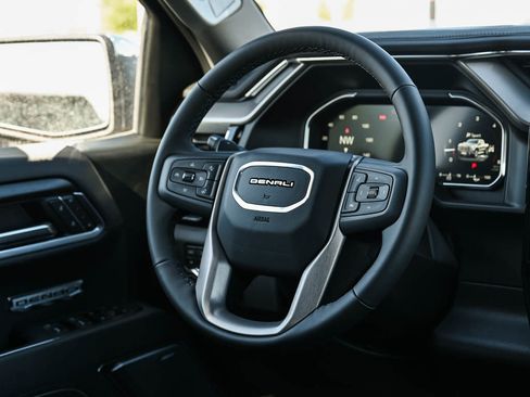 New 2026 GMC Sierra 1500 Denali w/ Denali Reserve Package AWD/4WD image 13