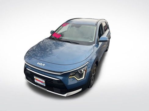 Certified 2024 Kia Niro EX image 37