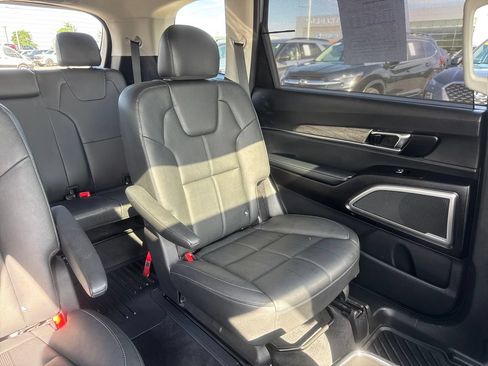Used 2020 Kia Telluride EX w/ EX Premium Package AWD/4WD image 15