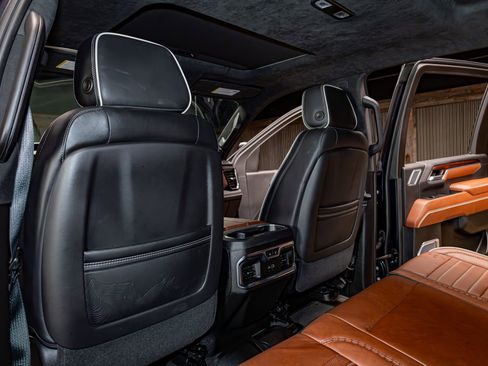 Used 2025 GMC Sierra 2500 Denali Ultimate image 25