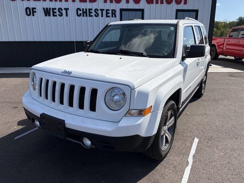 Used 2017 Jeep Patriot High Altitude image 3