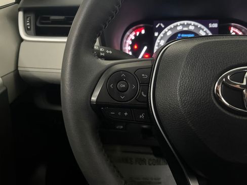 Used 2023 Toyota RAV4 XLE image 59