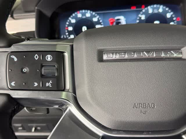 New 2026 Land Rover Discovery Limited Edition AWD/4WD image 32