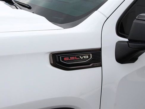 Used 2022 GMC Sierra 1500 AT4X AWD/4WD image 40