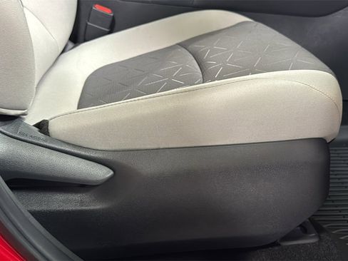 Certified 2025 Toyota RAV4 XLE w/ Convenience Package image 20