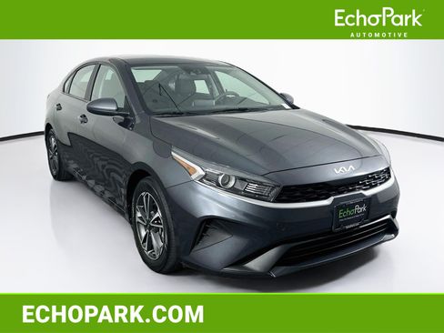 Used 2023 Kia Forte LXS FWD image 1