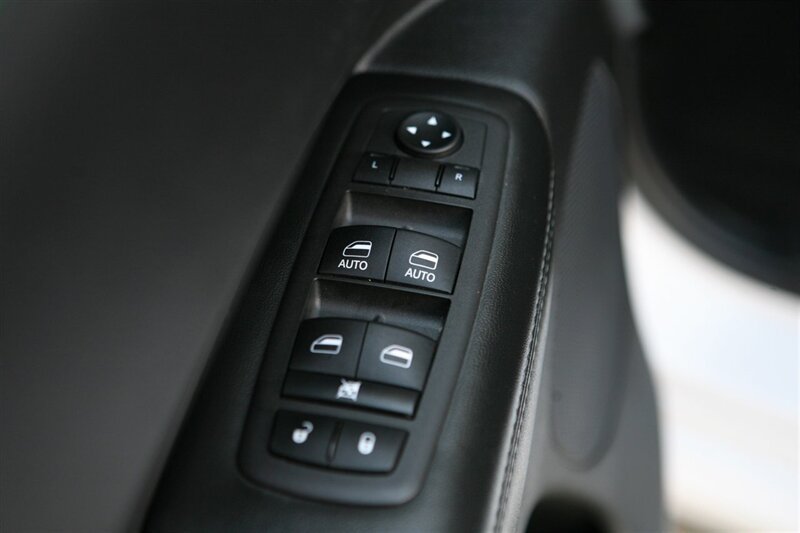 Used 2022 Dodge Durango GT RWD image 9