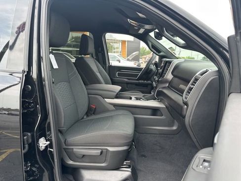 New 2025 RAM 2500 Big Horn image 31