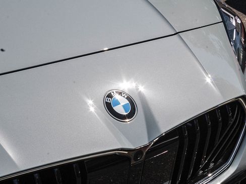 New 2026 BMW 228i w/ Technology Package FWD image 9