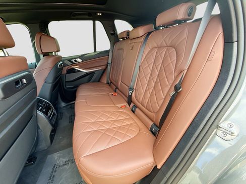 New 2026 BMW X5 xDrive50e image 22