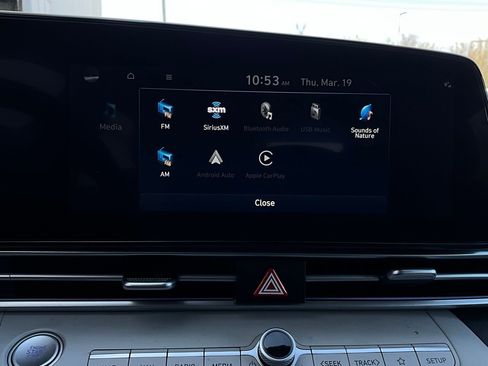 Used 2025 Hyundai Elantra Limited image 35