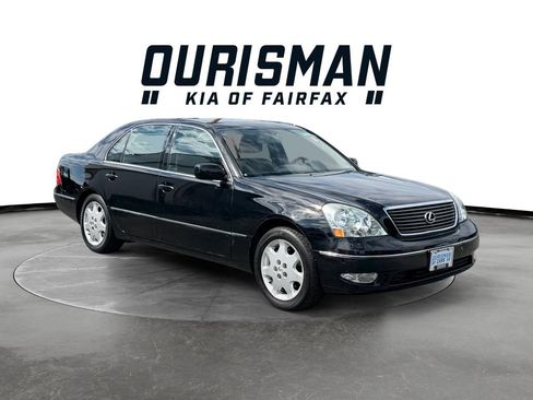 Used 2002 Lexus LS 430 w/ Custom Luxury Pkg RWD image 1