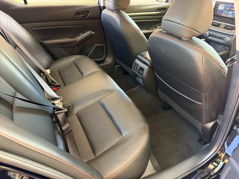 Used 2026 Nissan Altima 2.5 SR FWD image 30