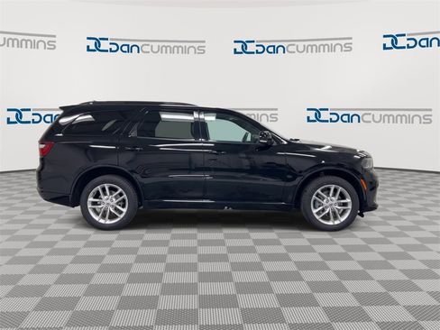 Used 2024 Dodge Durango GT image 9