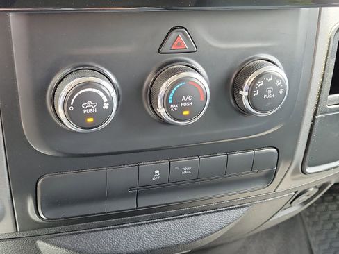Used 2015 RAM 1500 Tradesman w/ Popular Equipment Group AWD/4WD image 23