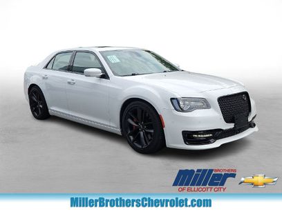 Used 2023 Chrysler 300 C