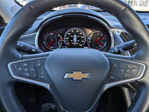 Used 2024 Chevrolet Malibu LT image 25