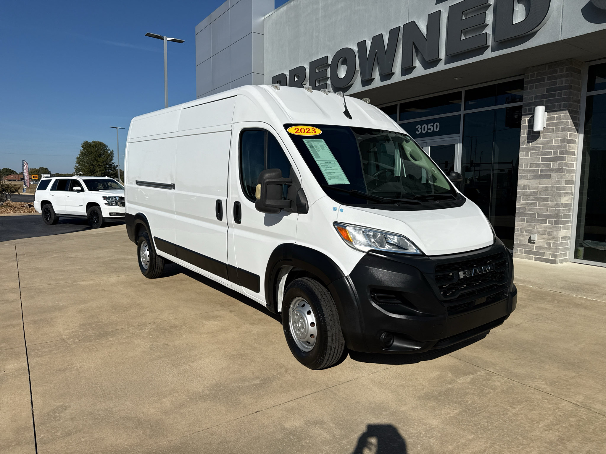 Used 2023 RAM ProMaster 2500 FWD image 1