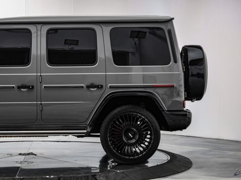 Used 2021 Mercedes-Benz G 550 image 9