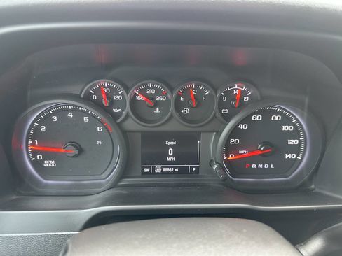 Used 2022 Chevrolet Silverado 2500 Custom w/ Custom Value Package image 29