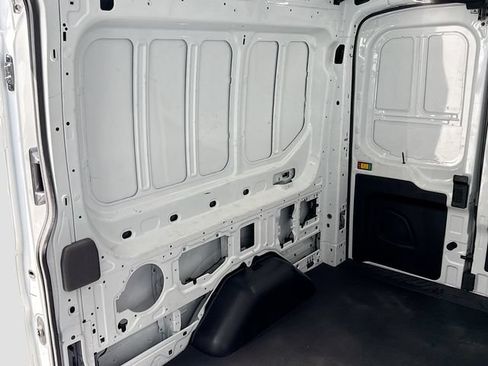 Certified 2024 Ford Transit 250 148 Medium Roof RWD image 31