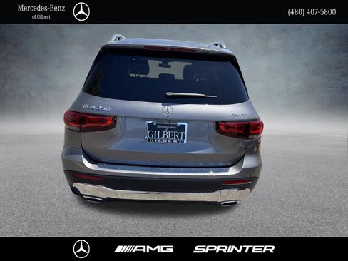 Used 2022 Mercedes-Benz GLB 250 image 4