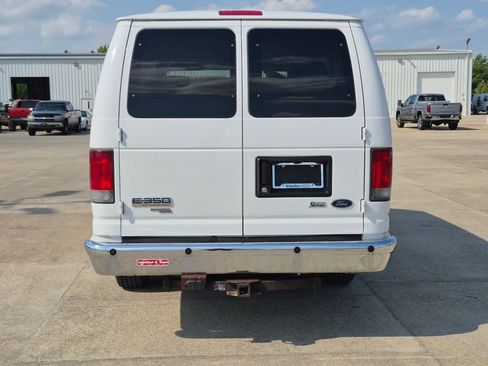 Used 2009 Ford E-350 and Econoline 350 XL RWD image 6