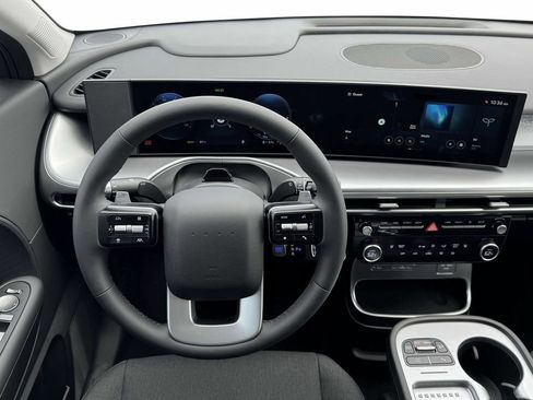 New 2026 Hyundai Ioniq 9 SE image 17