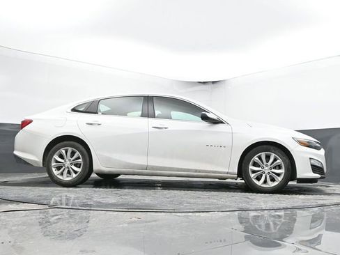 Used 2025 Chevrolet Malibu LT image 50