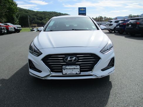 Used 2018 Hyundai Sonata SEL FWD image 2