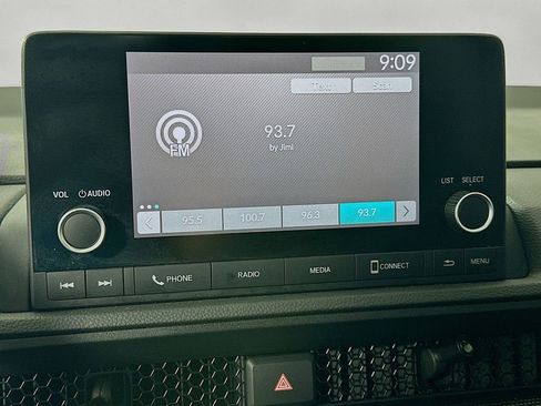 Used 2023 Honda CR-V Sport image 14