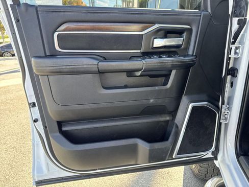 Used 2022 RAM 2500 Laramie image 21