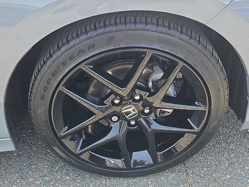 Certified 2025 Honda Civic Sport image 10