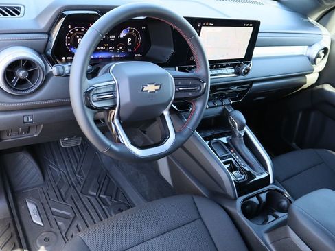 Used 2025 Chevrolet Colorado LT w/ Advanced Trailering Package image 10