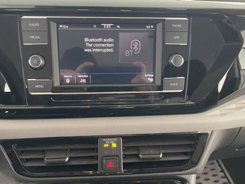 Used 2024 Volkswagen Taos S image 39