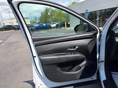 Used 2024 Hyundai Tucson SE AWD/4WD image 24