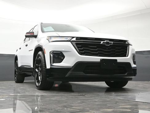 Used 2023 Chevrolet Traverse Premier w/ Redline Edition AWD/4WD image 31