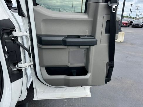 Used 2020 Ford F150 XL w/ Equipment Group 101A Mid AWD/4WD image 25